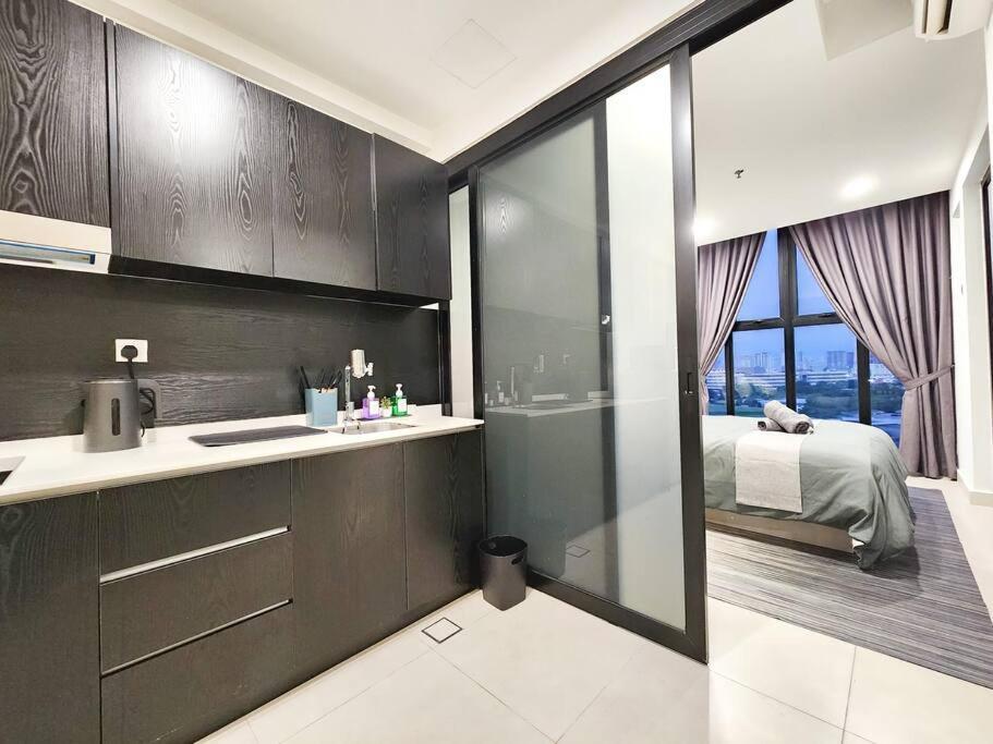 Pangsapuri Kl Serenity Quarter Flexus At Jln Kuching - Self C-in, F-parking
